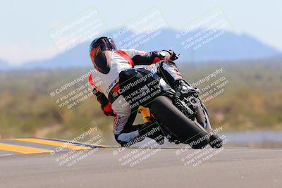 media/Oct-09-2022-SoCal Trackdays (Sun) [[95640aeeb6]]/Turn 9 Backside (120pm)/